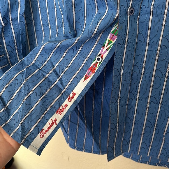 Robert Graham Blue White Striped Button Down Shirt Embroidered Accents Size M - Picture 4 of 6